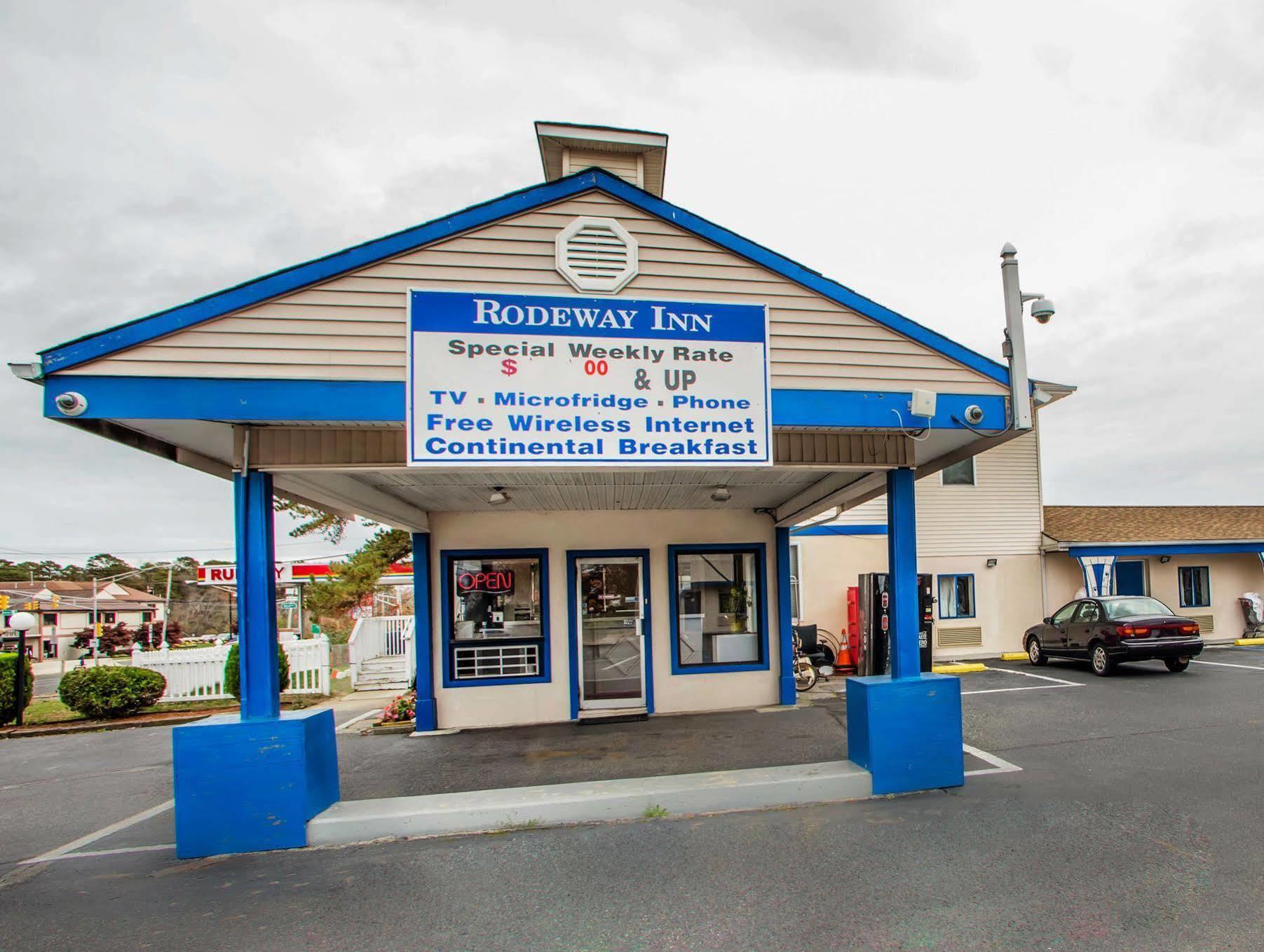 Rodeway Inn Parkway Galloway Exterior photo